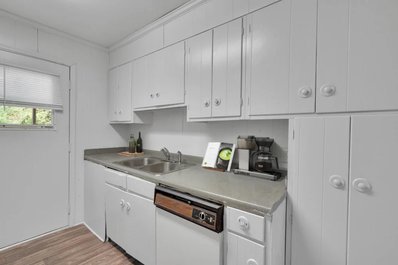 kitchen at Briarcliff located in Milledgeville, GA